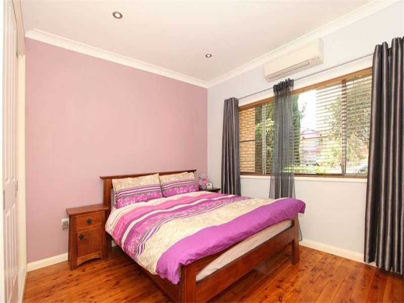 64 Lucas Road, East Hills NSW 2213