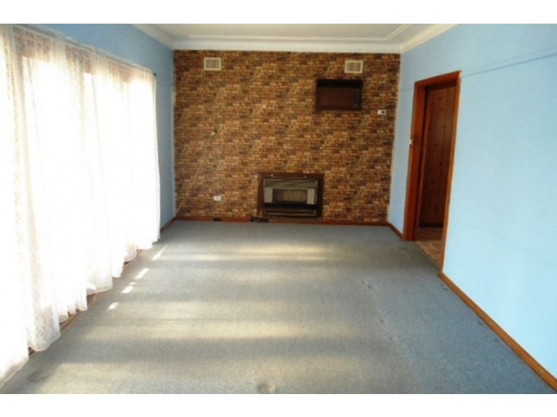 3 Mahnken Avenue, Revesby NSW 2212