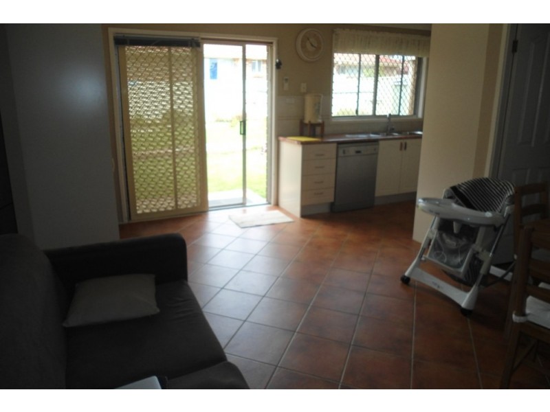 2 Lobelia Street, Macquarie Fields NSW 2564