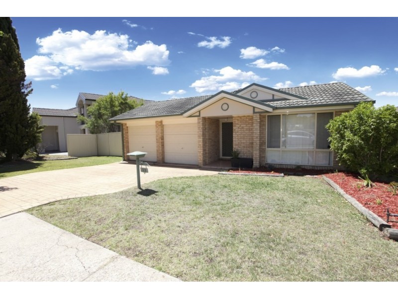 32 Wattle Grove Drive, Wattle Grove NSW 2173