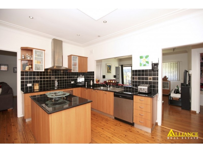 80 Tompson Road, Panania NSW 2213