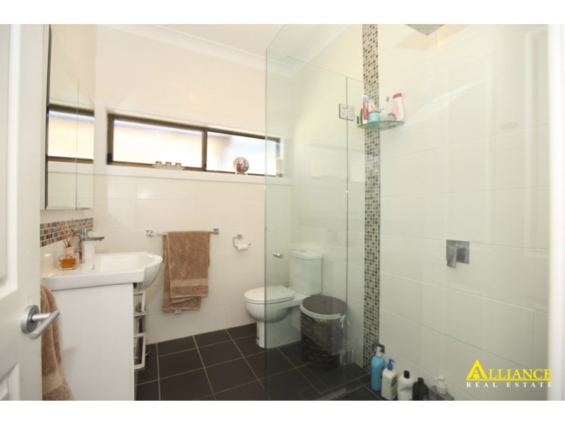 80 Tompson Road, Panania NSW 2213