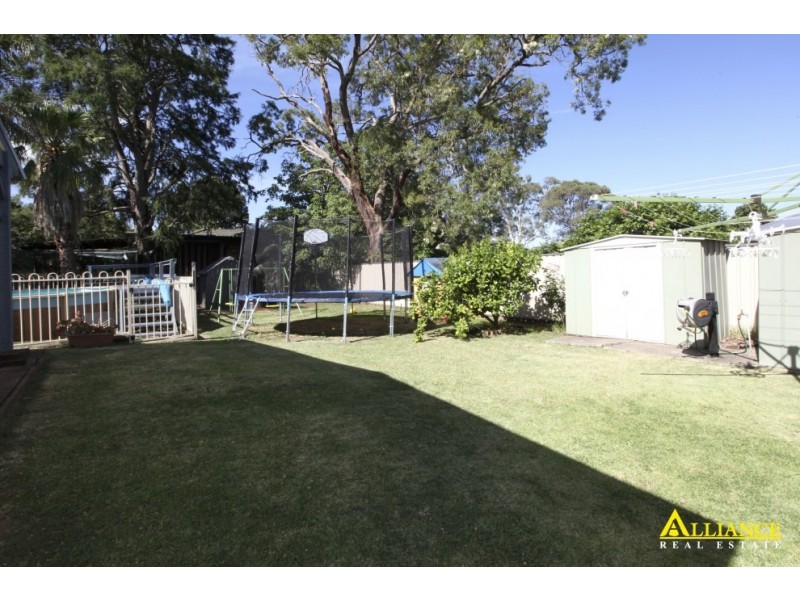 80 Tompson Road, Panania NSW 2213
