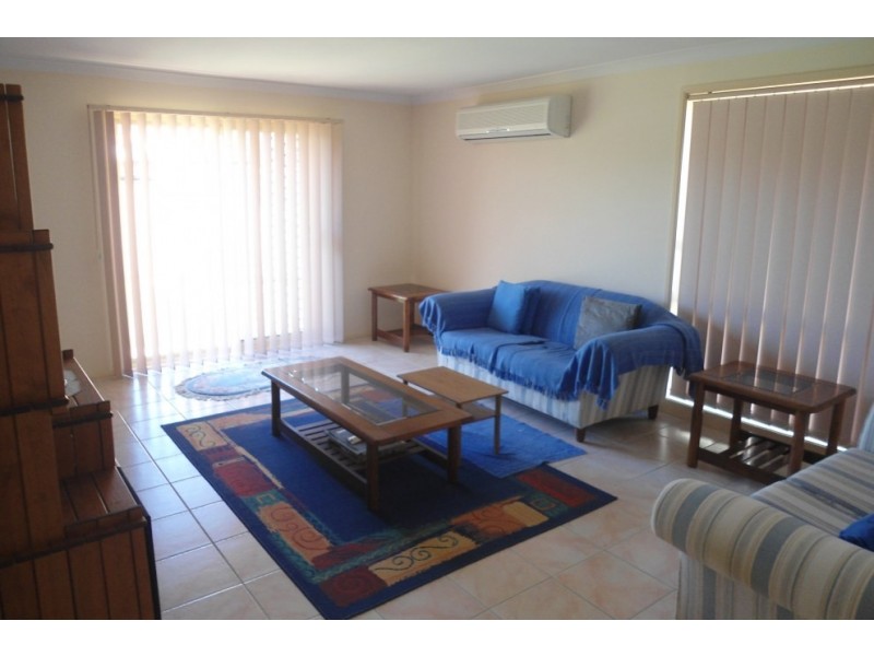 18 Burragate Crescent, Prestons NSW 2170