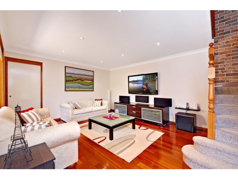 12 Donald Street, Picnic Point NSW 2213