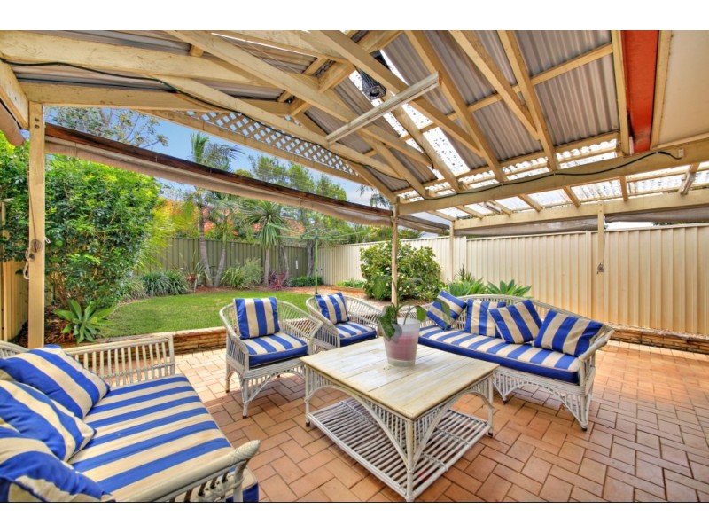 12 Donald Street, Picnic Point NSW 2213