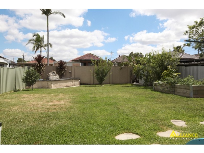 34 Yanderra Street, Condell Park NSW 2200