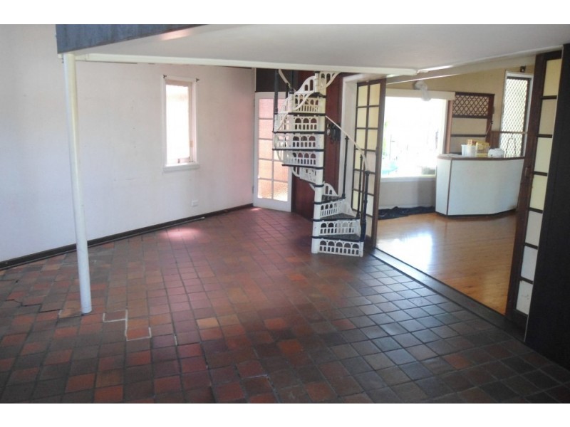 10A Katrina Place, Roselands NSW 2196