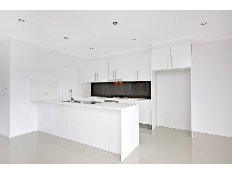 5A Eileen Street, Picnic Point NSW 2213