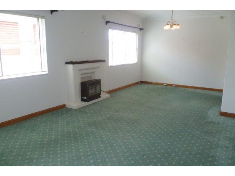 5 Oberon Street, Blakehurst NSW 2221