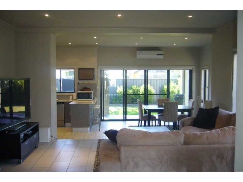 31 Garnsey Avenue, Panania NSW 2213