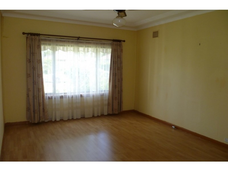 129 Ely Street, Revesby NSW 2212