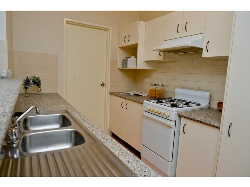 10/16 Frank Oliveri Drive, Chipping Norton NSW 2170