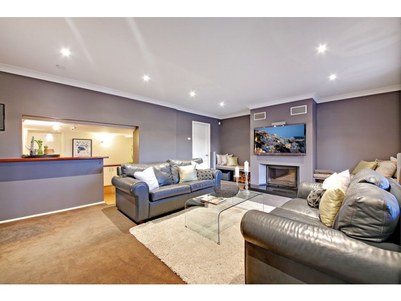 31 Burbank Avenue, East Hills NSW 2213