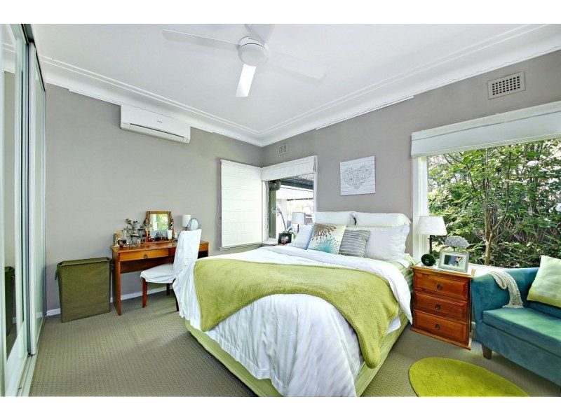 24 Evans Street, Peakhurst NSW 2210