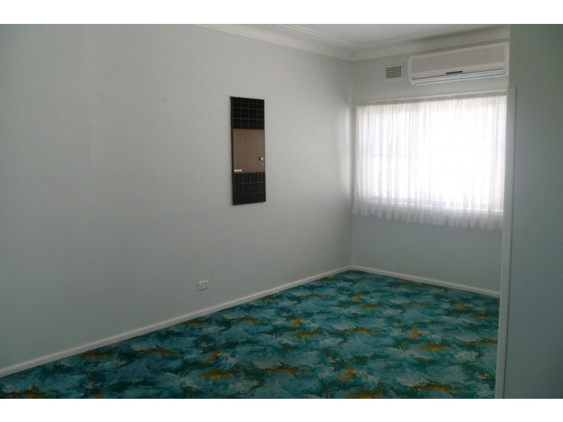 7 Dickenson Avenue, Panania NSW 2213