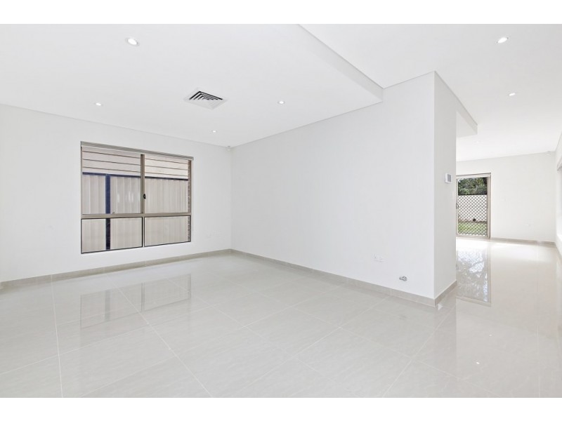 4 Fenton Street, Panania NSW 2213