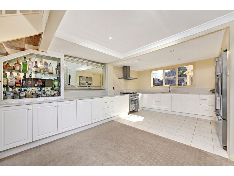 590 Henry Lawson Drive, East Hills NSW 2213