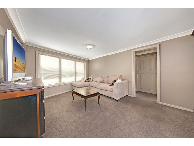 590 Henry Lawson Drive, East Hills NSW 2213