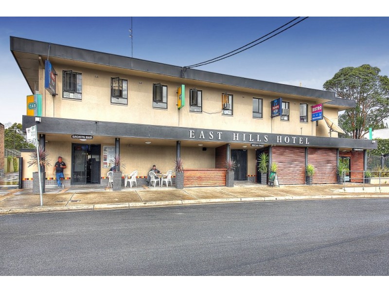 590 Henry Lawson Drive, East Hills NSW 2213