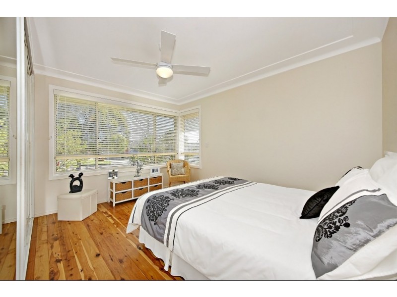 39 Craig Avenue, Moorebank NSW 2170