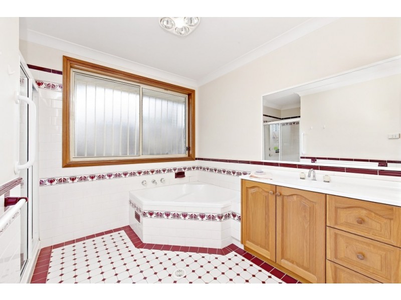 14A Doris Street, Picnic Point NSW 2213