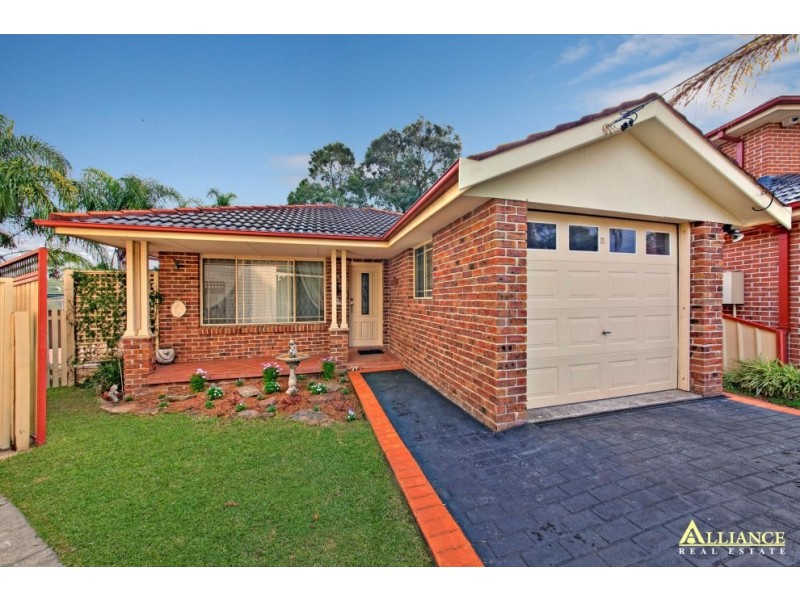40 Coral Avenue, Padstow NSW 2211