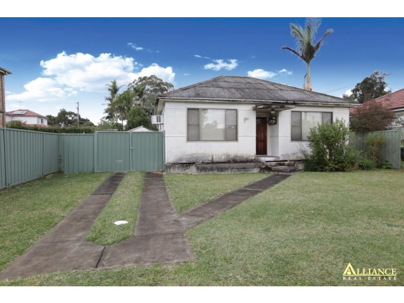 1 Homelea Avenue, Panania NSW 2213