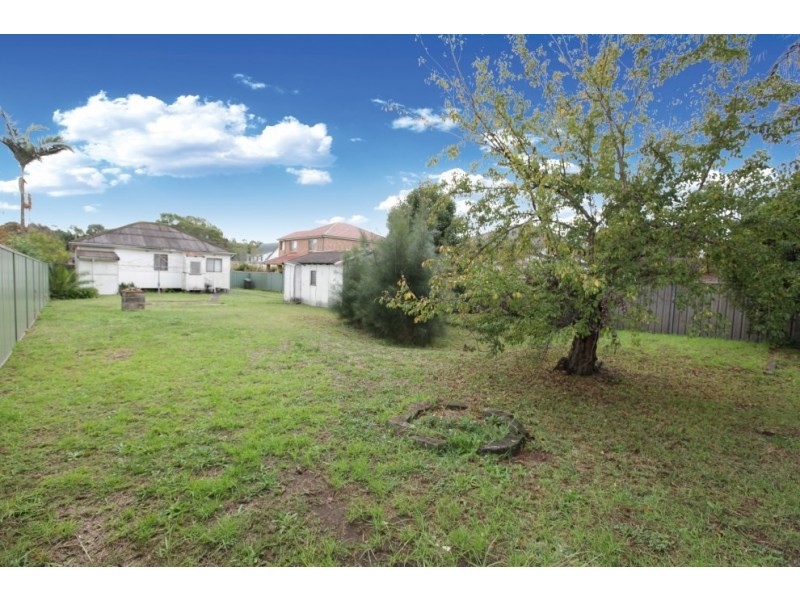 1 Homelea Avenue, Panania NSW 2213