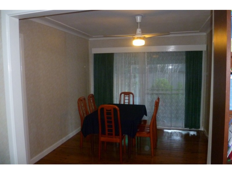 17 Sandra Avenue, Panania NSW 2213