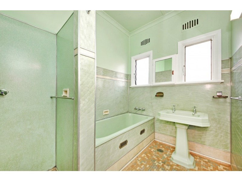 1 Bebe Avenue, Revesby NSW 2212