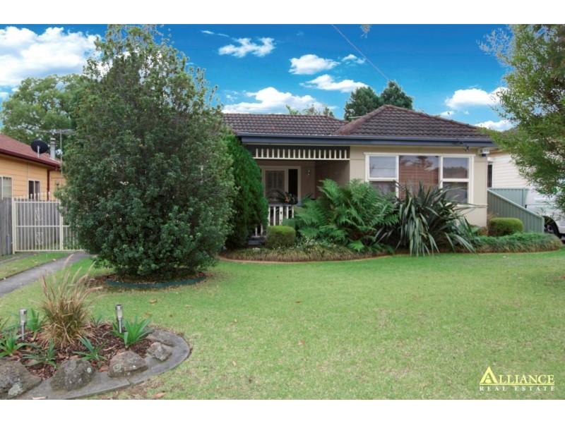 33 Alliance Avenue, Revesby NSW 2212