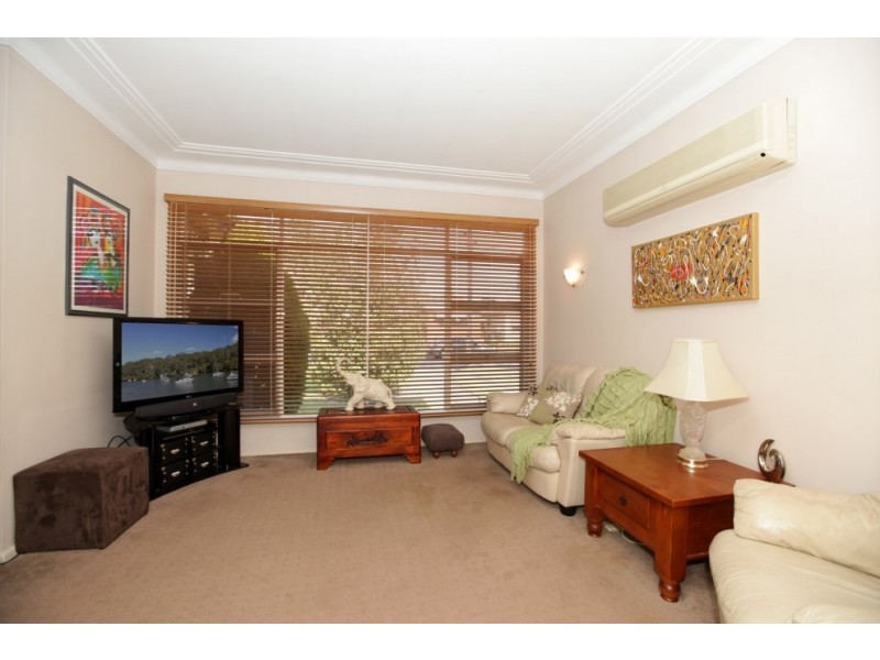 33 Alliance Avenue, Revesby NSW 2212