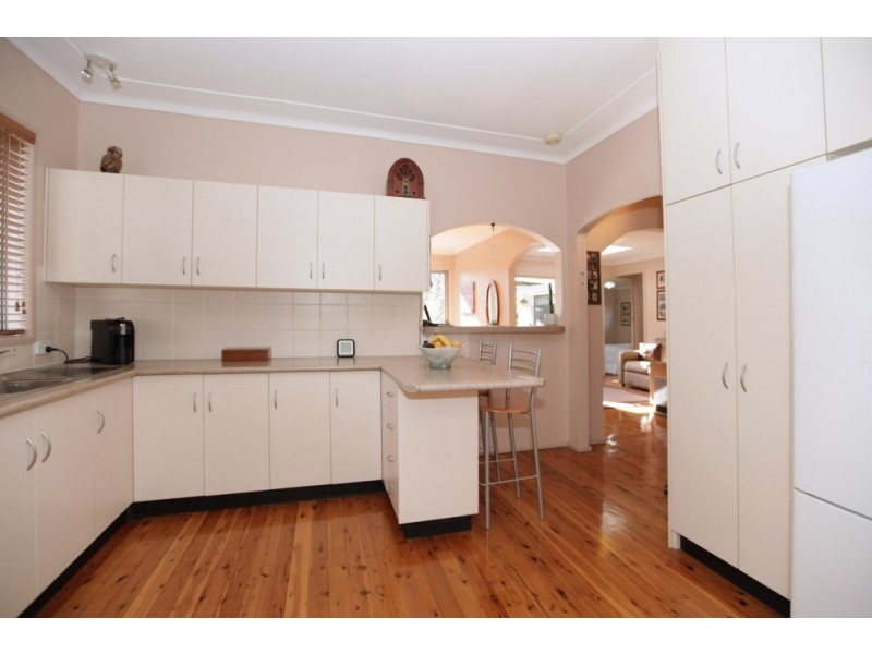 33 Alliance Avenue, Revesby NSW 2212