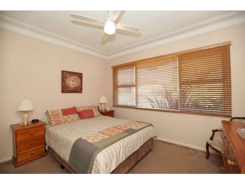 33 Alliance Avenue, Revesby NSW 2212