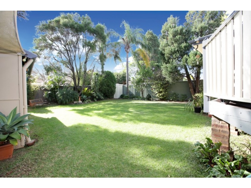 33 Alliance Avenue, Revesby NSW 2212