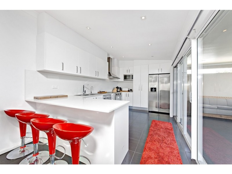 11 Greenway Parade, Revesby NSW 2212