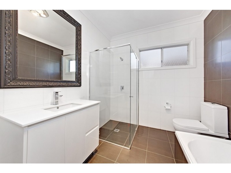11 Greenway Parade, Revesby NSW 2212