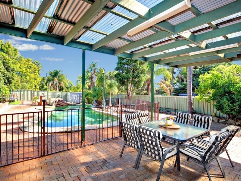 646 Henry Lawson Drive, East Hills NSW 2213