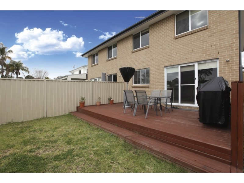 10 Blanc Avenue, East Hills NSW 2213