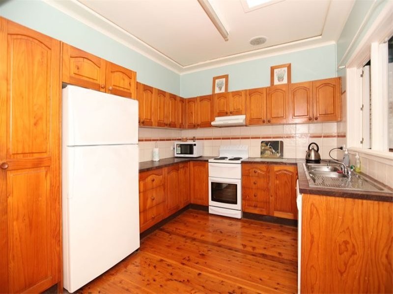 37 Ellesmere Street, Panania NSW 2213