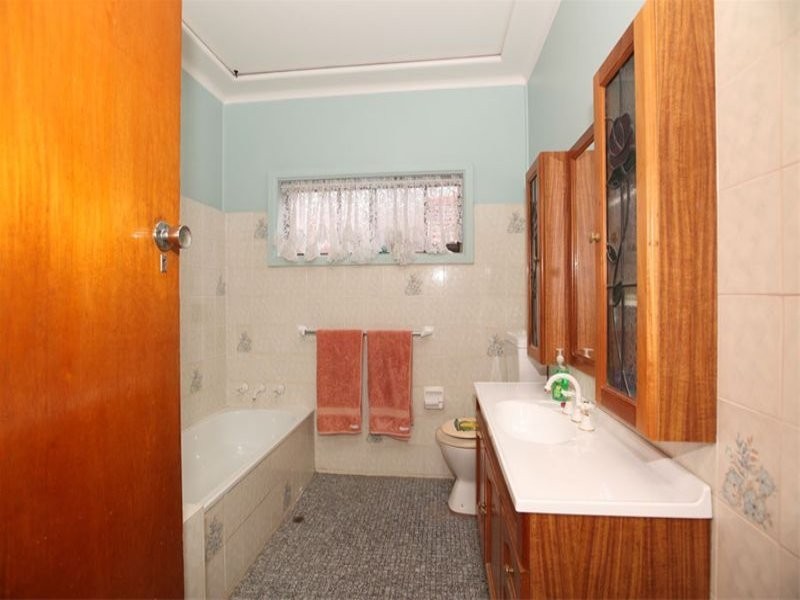 37 Ellesmere Street, Panania NSW 2213