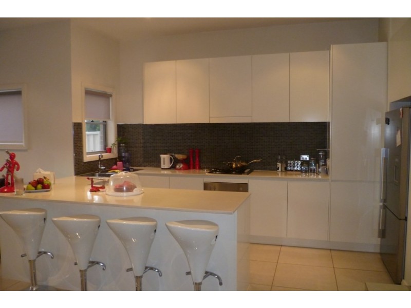 2 Wyatt Avenue, Padstow NSW 2211