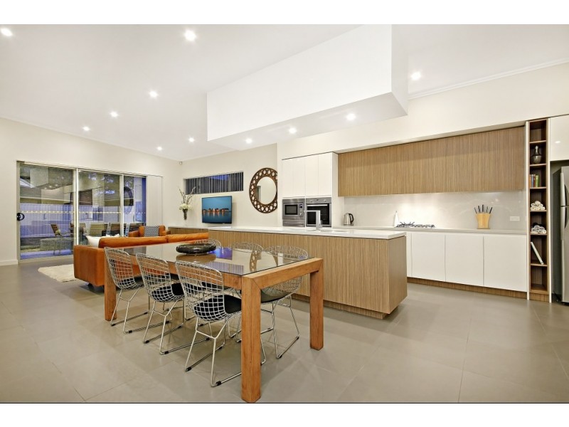 25 Picnic Point Road, Panania NSW 2213