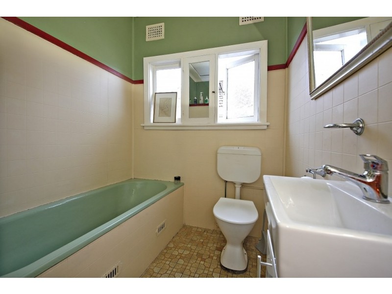 22 Malvern Street, Panania NSW 2213