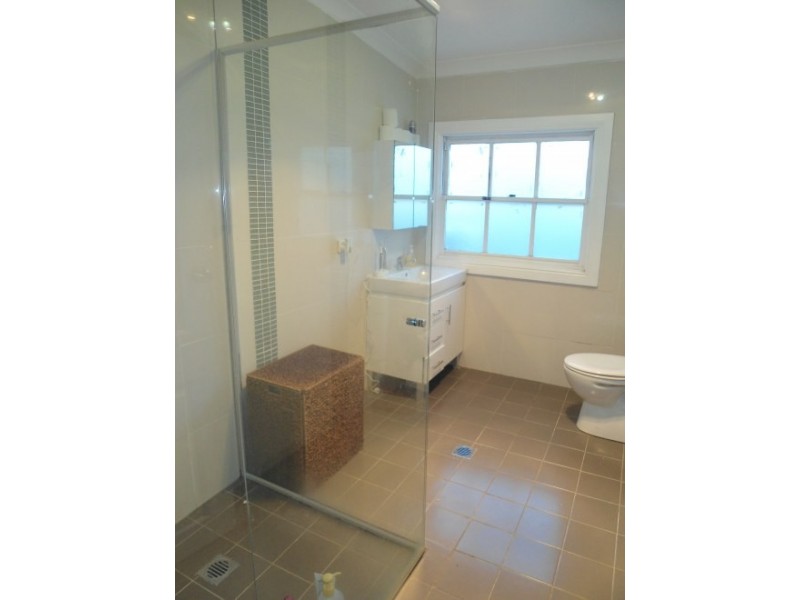 54 Endeavour Road, Georges Hall NSW 2198