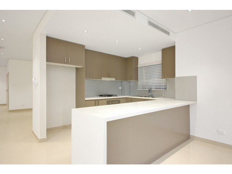 27 Tracey Street, Revesby NSW 2212