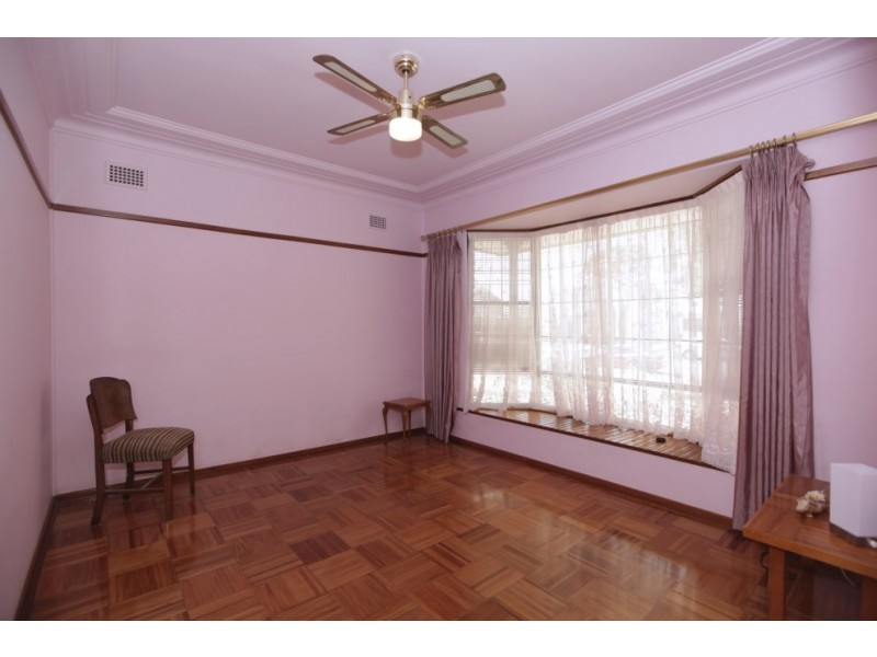 12 Panania Avenue, Panania NSW 2213