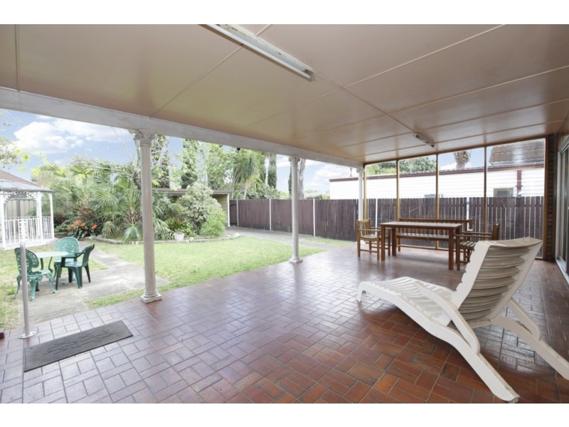 12 Panania Avenue, Panania NSW 2213