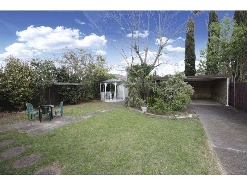 12 Panania Avenue, Panania NSW 2213